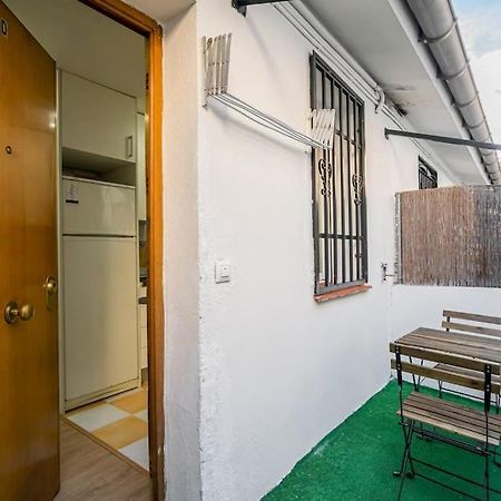 Bonito Estudio Con Terraza Madrid Bagian luar foto