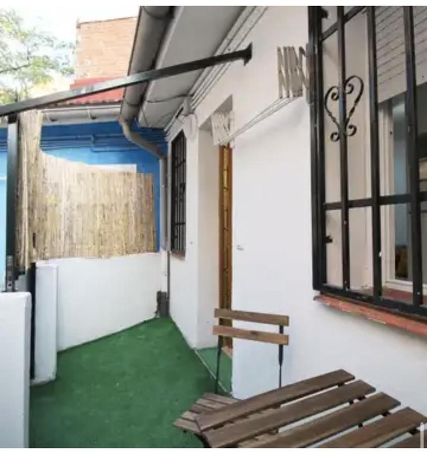 Bonito Estudio Con Terraza Madrid Bagian luar foto